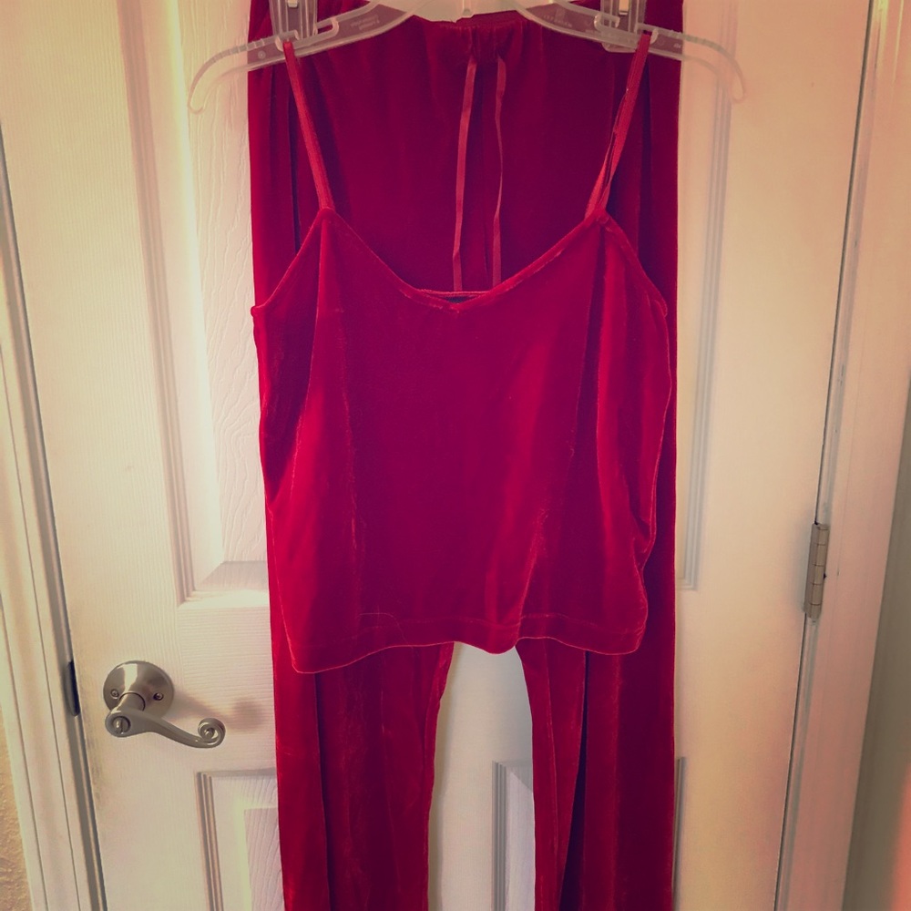Crushed velvet pajama set